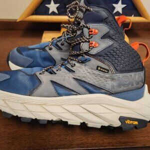 Hoka Anacapa mid GTX women's size 10.5 B hiking boots